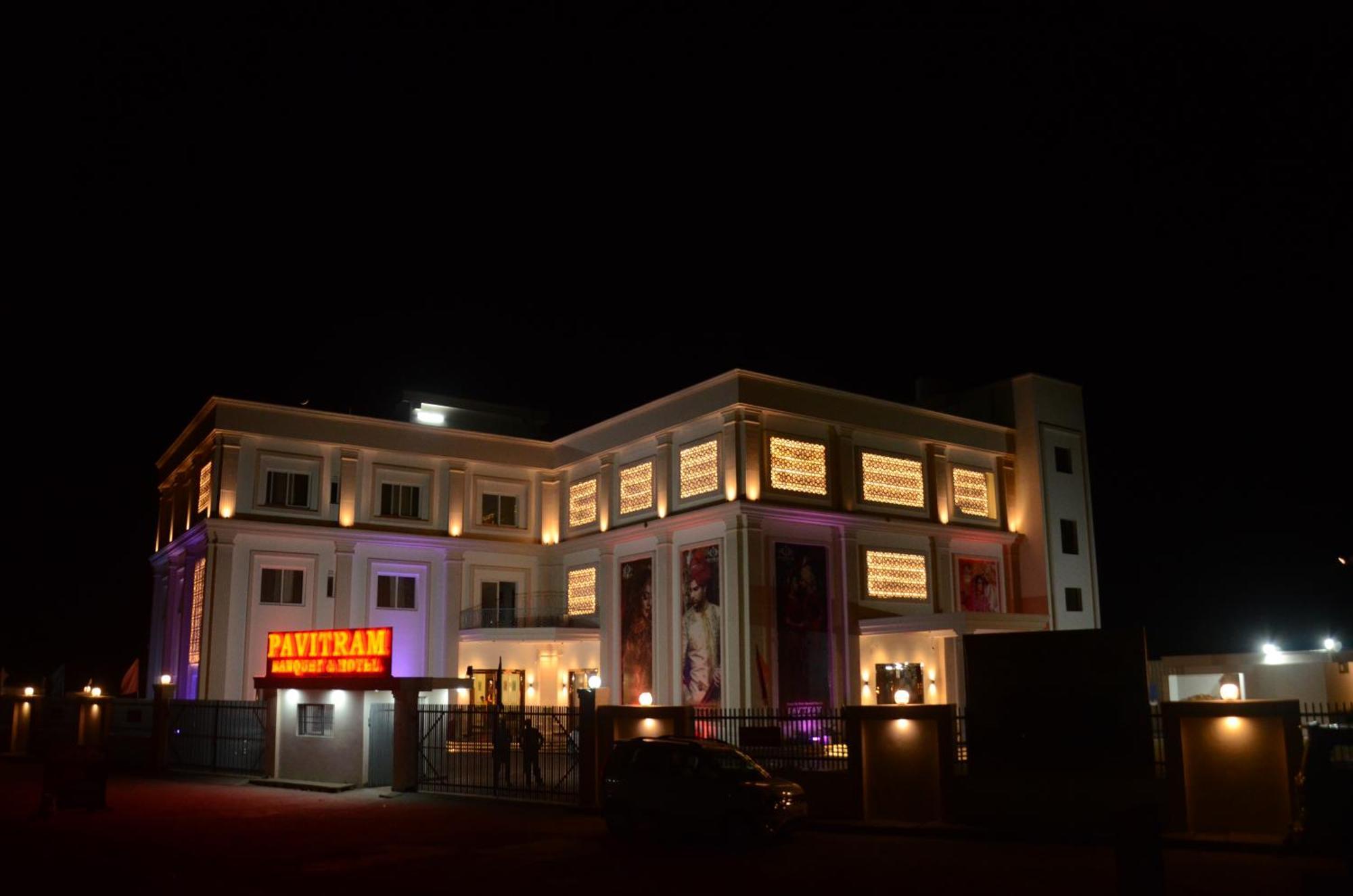 Pavitram Banquet & Hotel Gopalganj Exterior foto